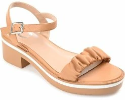 Journee Collection Dexxla Pump