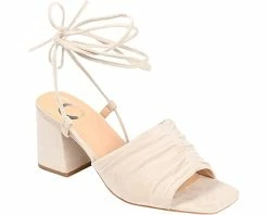 Journee Collection Felisity Pump