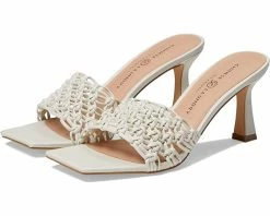 Chinese Laundry Yazzie