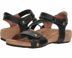 Taos Footwear Universe